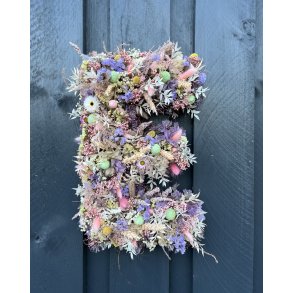 Bogstav i evighedsblomster